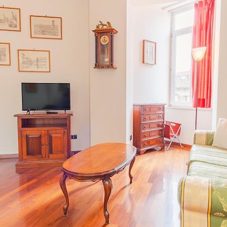 Residenza Edvige - Italian Homing Apartment เวโรนา ภายนอก รูปภาพ