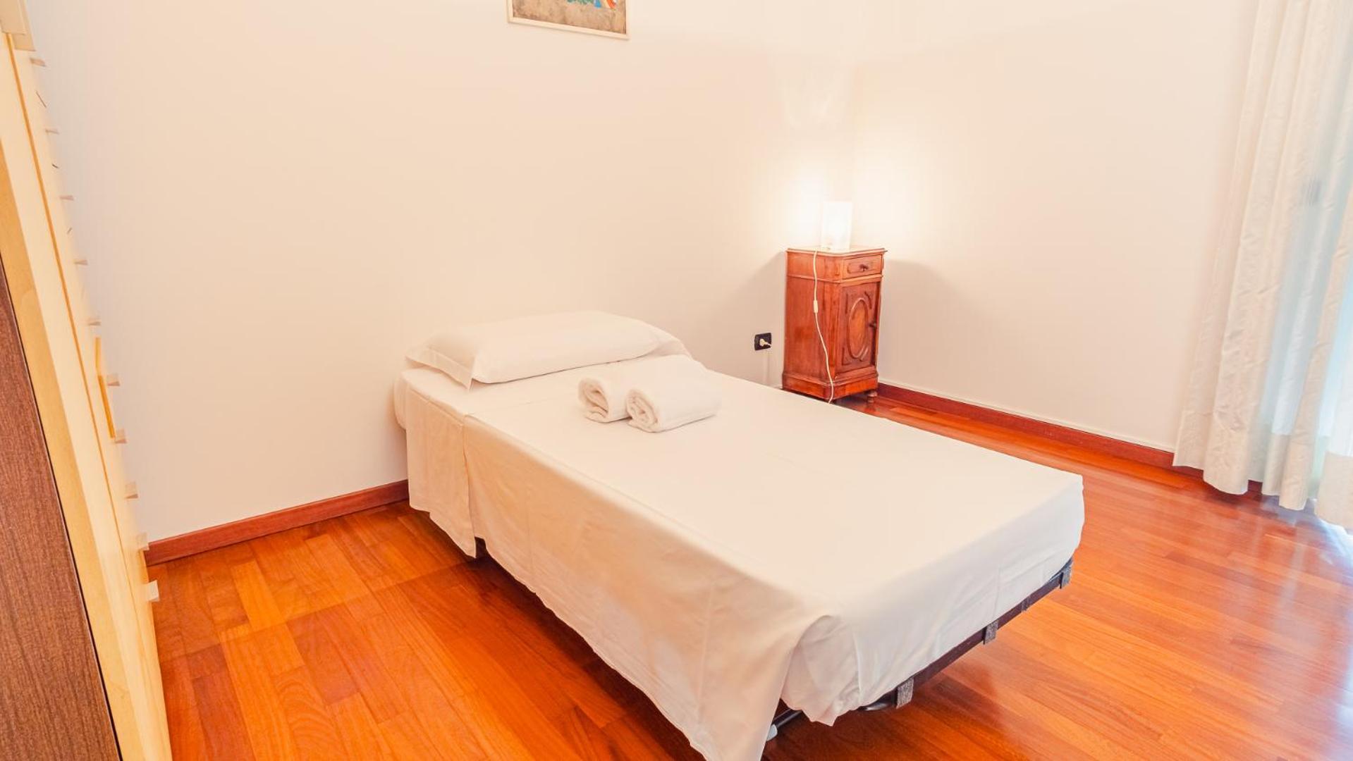 Residenza Edvige - Italian Homing Apartment เวโรนา ภายนอก รูปภาพ