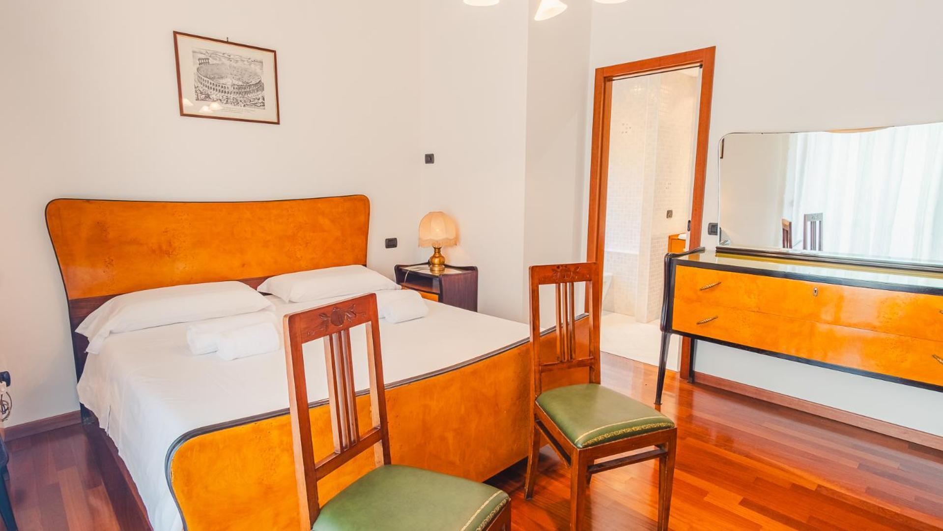 Residenza Edvige - Italian Homing Apartment เวโรนา ภายนอก รูปภาพ